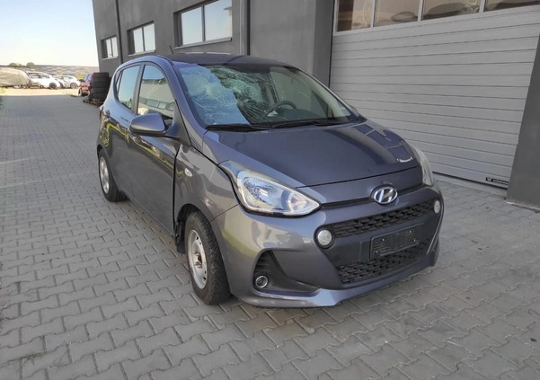 Hyundai i10 cena 15000 przebieg: 108500, rok produkcji 2016 z Żywiec małe 172